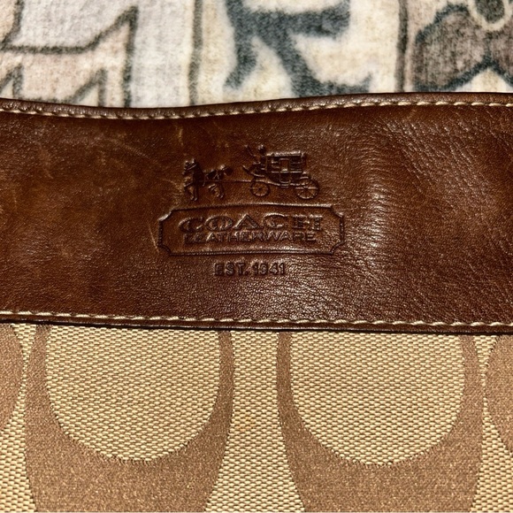 Coach VTG Y2kBrown and Tan Shoulder Bag with matching new wallet - Picture 8 of 8